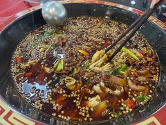 -烧哥美蛙肥肠鱼火锅·十五年社区店