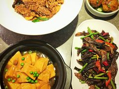 -闫府私房菜(恒隆店)