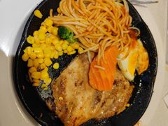 -东方豪客牛排意面披萨(玉函银座店)