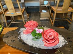 玫瑰雪花牛舌-捞王锅物料理(上海世茂广场店)