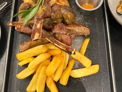 -灵意咖啡·西班牙美食(汕头金平万达广场店)
