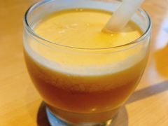 咸蛋黄芝士奶盖茶-必胜客(新海上世界店)