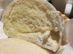 雪山奶露包-小炳胜(卓悦中心店)
