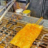 我惊了❗️从来没见过这么大的烤苕皮