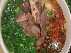 -西部马华清真兰州牛肉面·烧烤夜市(关东店)