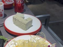 -生活如沸·顺德水牛奶火锅(大学路店)