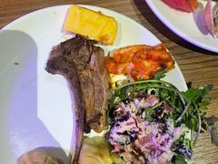 -东方明珠·空中旋转餐厅