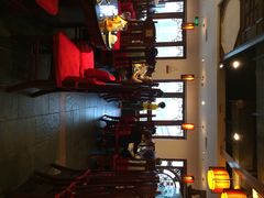 -小天鹅火锅·一线江景洪鼎旗舰店(洪崖洞店)