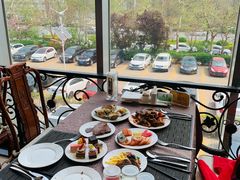 -秀兰饭店-餐厅