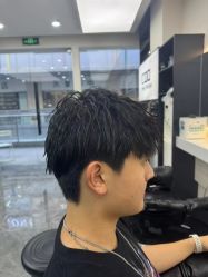 -Coo Hair salon