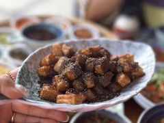 -包整·丝娃娃(一览甲秀楼风景店)