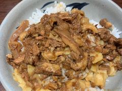 -红猪卤肉饭(大西洋美食城店)