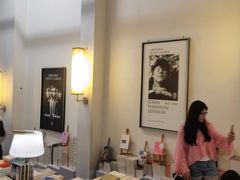 -先锋书店(五台山总店)