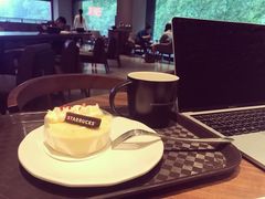 -星巴克臻选(南京艾尚天地店)