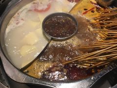 鸳鸯锅底-佰人王串串香火锅(洋珠巷店)