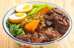 Super Beef Brisket Rice Bowl