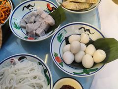 -刘姐啤酒鱼民族演艺餐厅(西街总店)