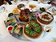 -景月阁空中食府(希尔顿酒店)