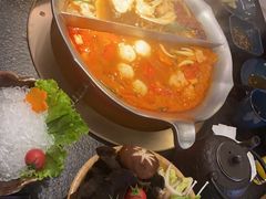 -湊湊火锅·茶憩(打浦桥日月光店)