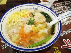 鲜肉馄饨-长人馄饨铺(解放街店)