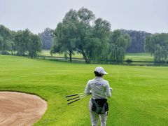 -万柳高尔夫俱乐部