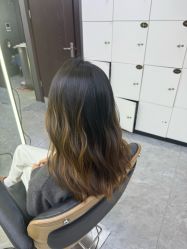 -藤野造型烫发染发