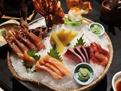 -花潮料理艺食馆(成都万象城店)