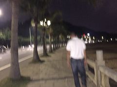 -情侣路