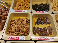 -绝味鸭脖(万家丽国际MALL店)