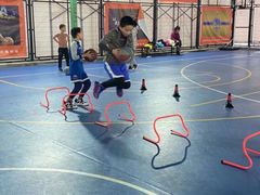 -悦动体能篮球羽毛球网球(三里河店)