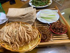 -朝花夕拾中餐厅(台儿庄古城复兴广场店)