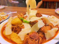 新疆大盘鸡-清真·玛丽亚新疆菜主题餐厅(浙江中路店)