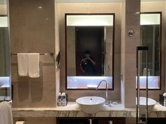 -上海龙之梦万丽酒店