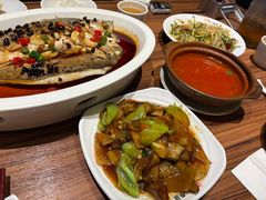 -六泰居·尔滨地标·东北菜(松北店)