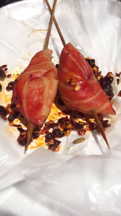 总院麻辣串龙虾蛋图片