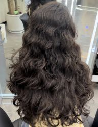 -ON STAR SALON