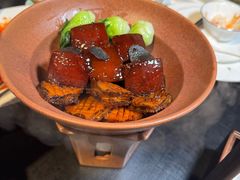 黑松露鲍鱼红烧肉-RIVIERA 松鹤楼(外滩店)