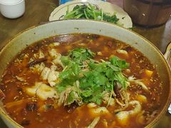 -燕兵眉州肥肠鱼饭店