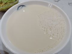 -李与白包子铺(桐梓林店)