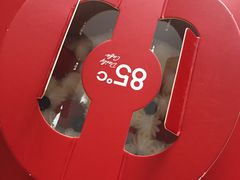 -85度C(生甜甜圈研究工坊·上海松江人民北路店)