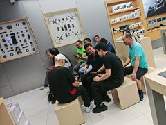 -DJI大疆(深圳华强北曼哈授权体验店)