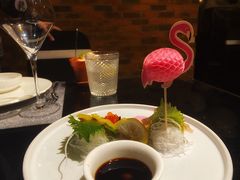 三文鱼拼日式青花鱼配水果鱼子酱-魔厨私房菜(观音桥店)
