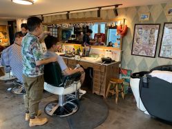 -Libertines barbershop 浪子理发店