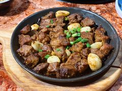 炉火盘烤梅肉-鲜小岛·铜锅涮肉
