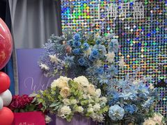 -上海星瀚奔驰4S店(红柳路店)