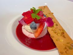 新鲜草莓冰淇淋-Le Comptoir de Pierre Gagnaire