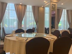 -鑫皇朝酒店(建设一路店)