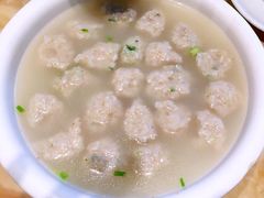 鱼丸汤-小船渔村•大连菜•大连焖鱼(明泽街店)
