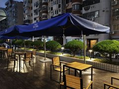 露天位-皇后餐厅-煲仔·小菜·打边炉(古北店)