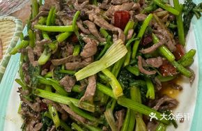 Coriander Stir-fried Pork Heart
